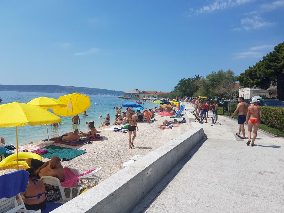 Apartment Drago Kaštela Exteriör bild
